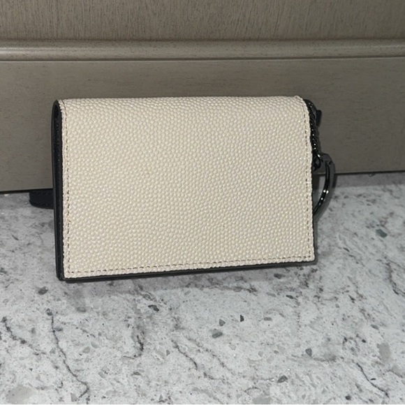 Armani Exchange Small Wristlet Wallet Key White Genuine Leather AUTHENTIC NEW - Picture 3 of 7